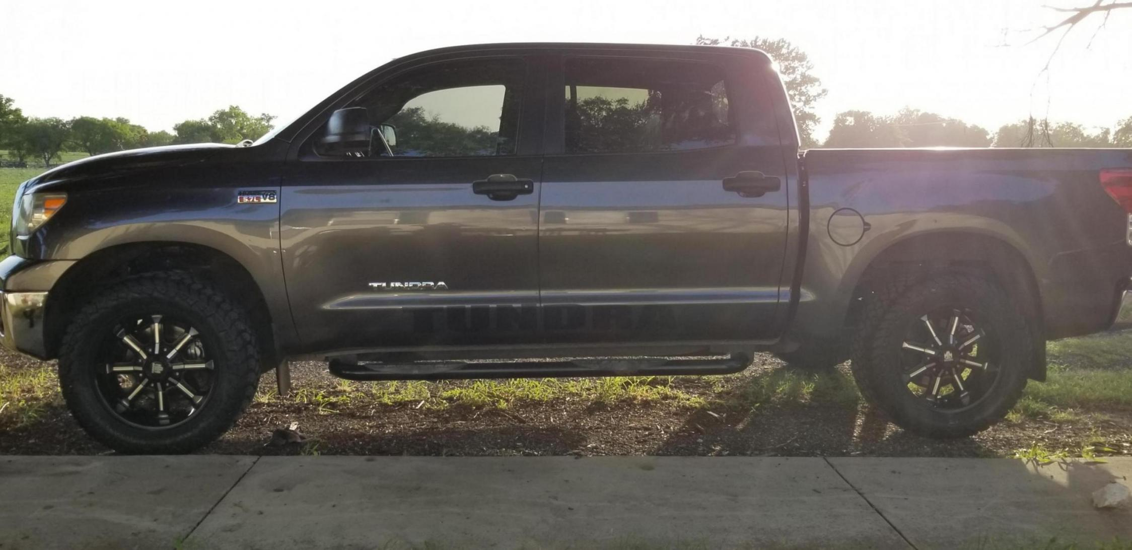 2013 Toyota Tundra photo
