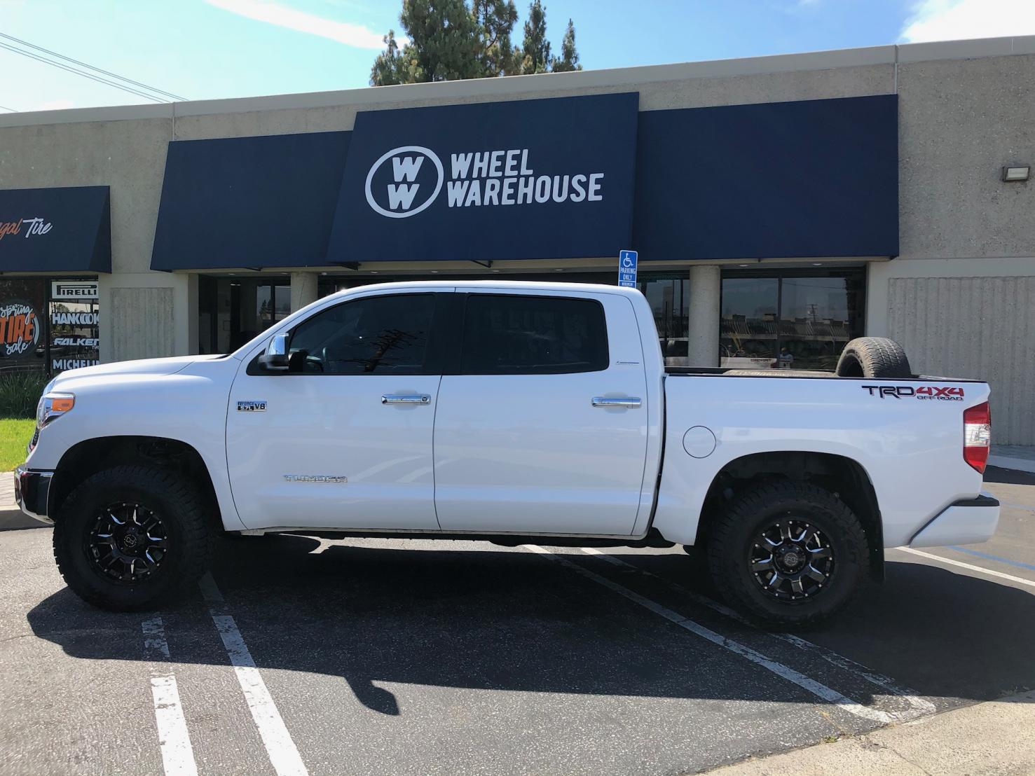 2015 Toyota Tundra photo