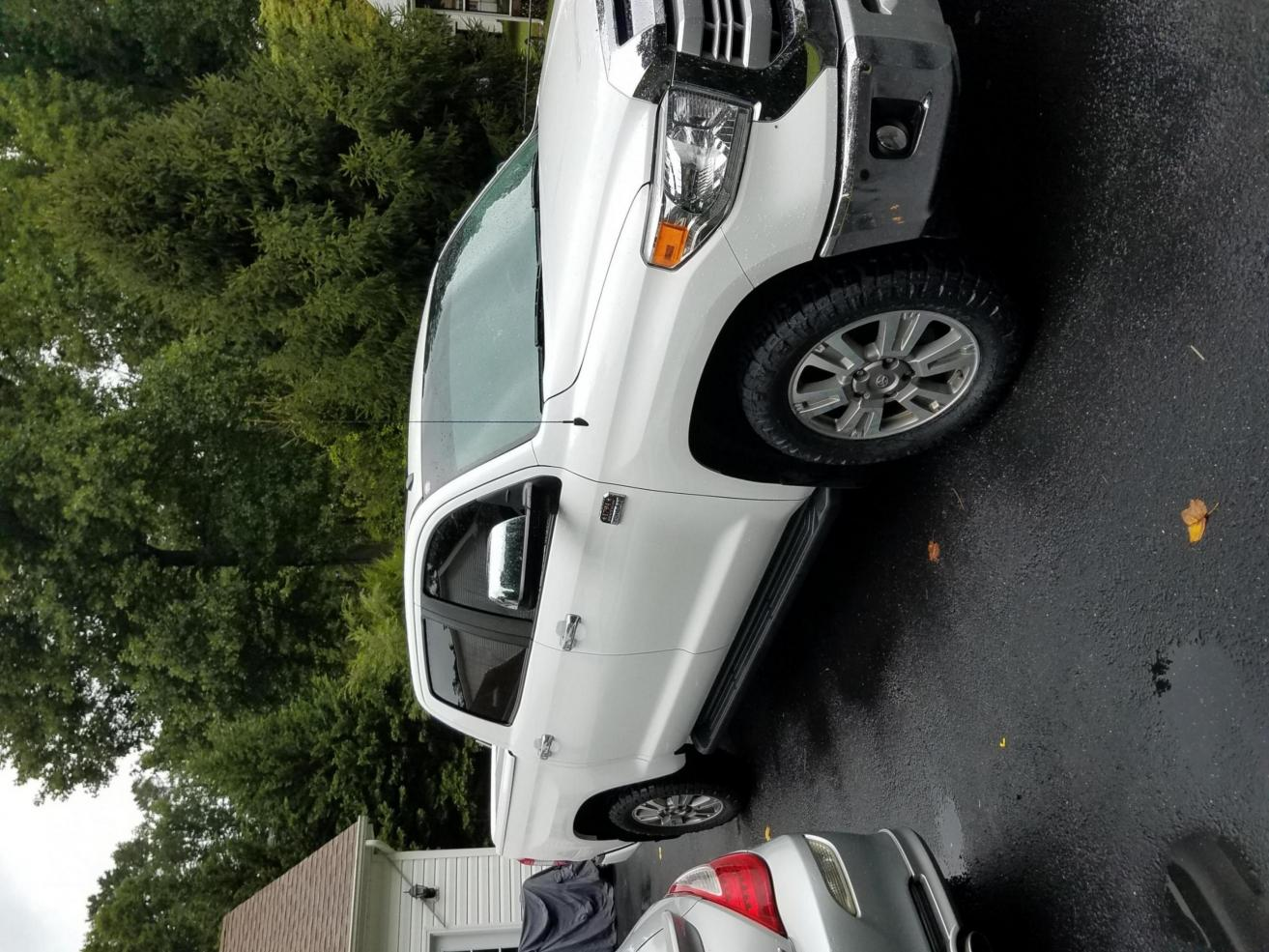 2014 Toyota Tundra photo