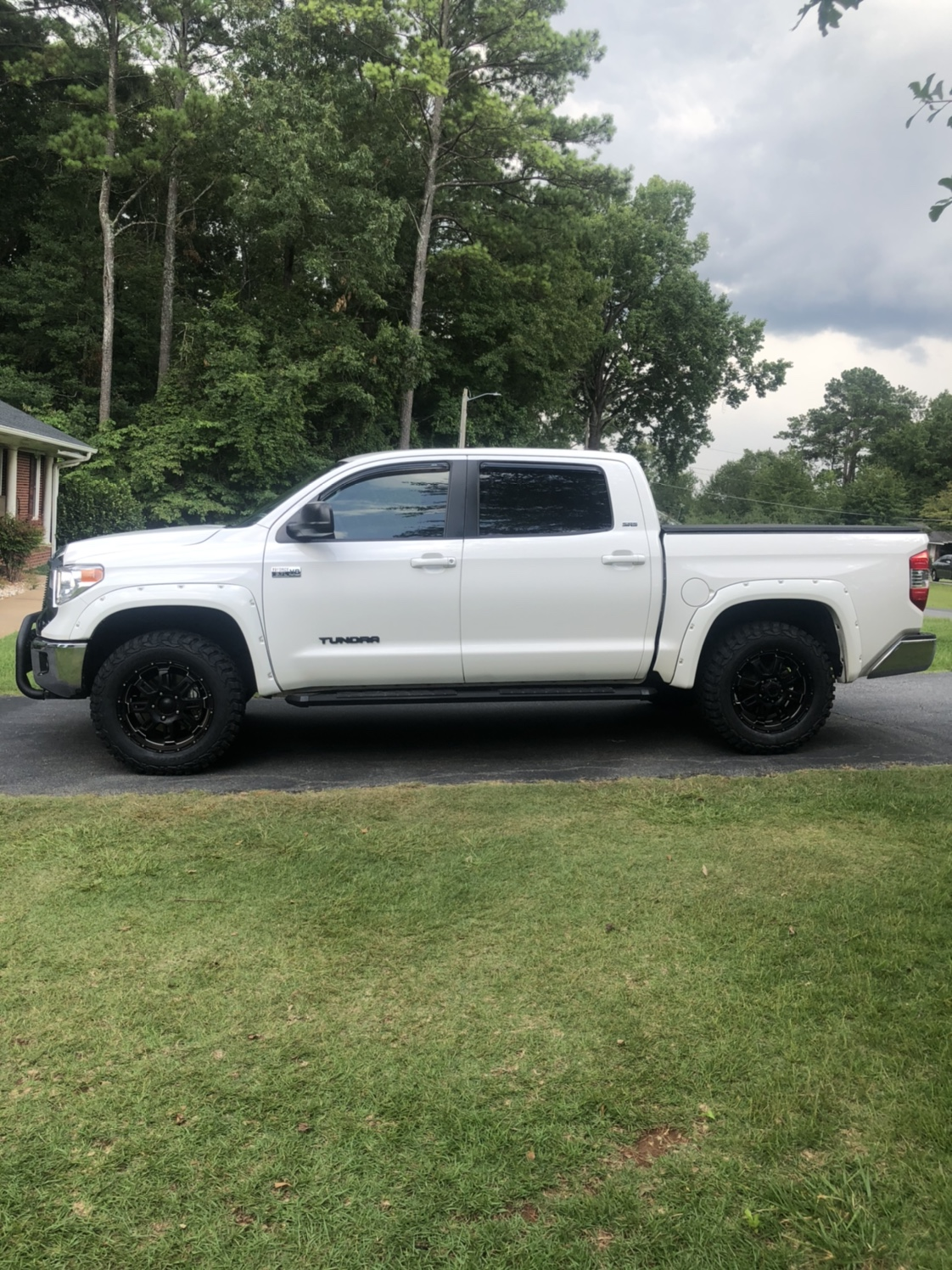 2015 Toyota Tundra photo