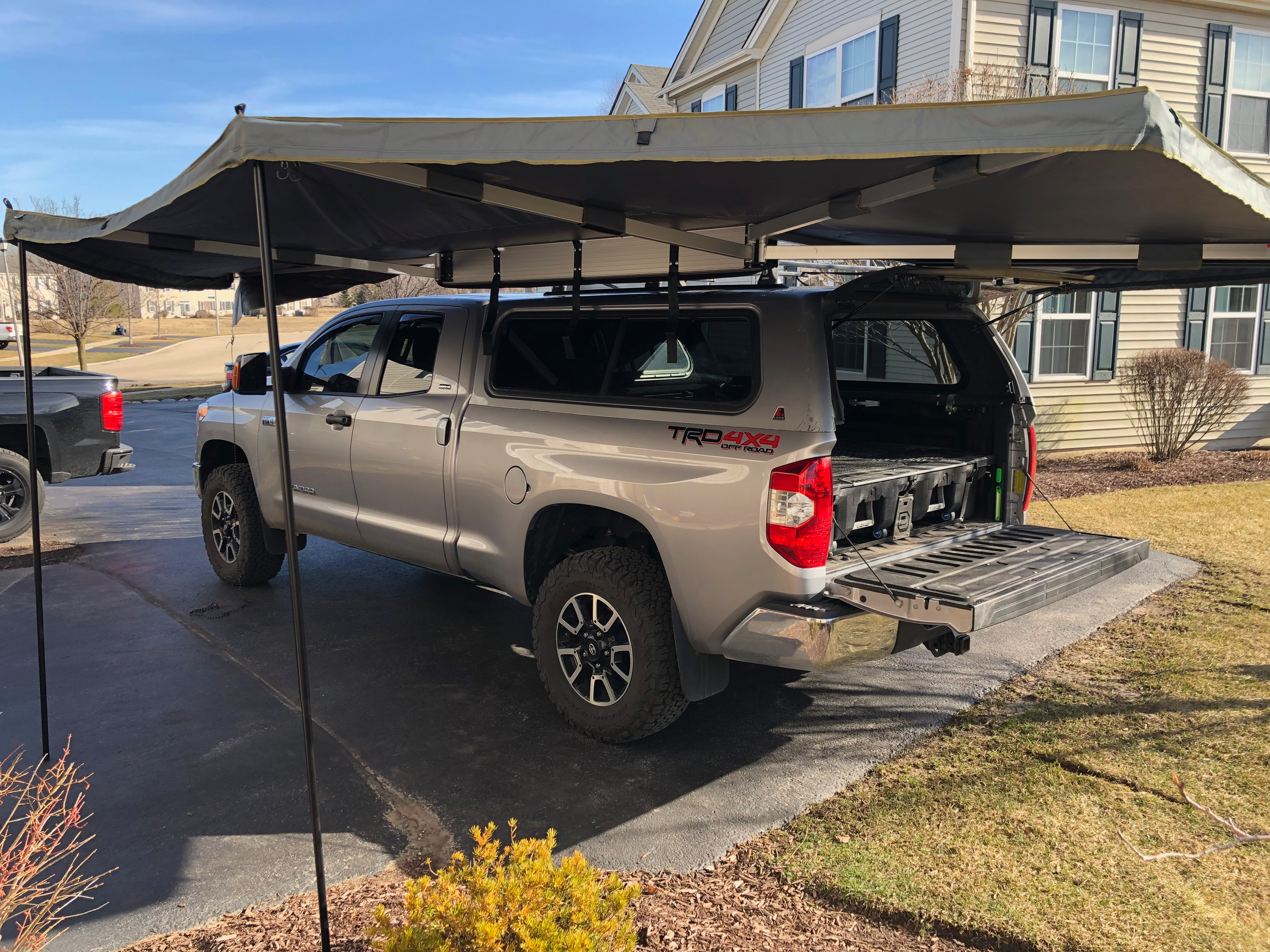 2017 Toyota Tundra photo