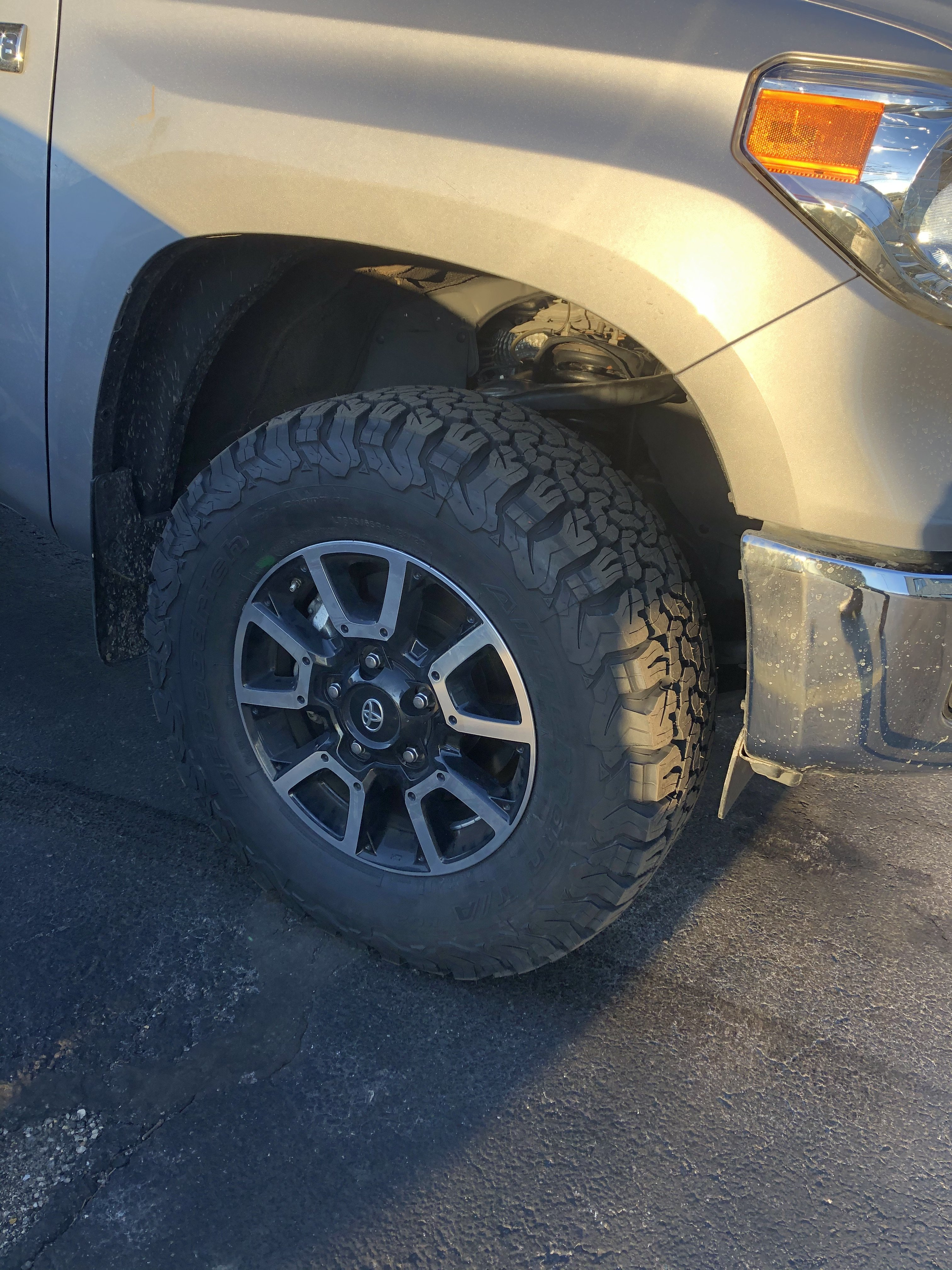 2017 Toyota Tundra photo