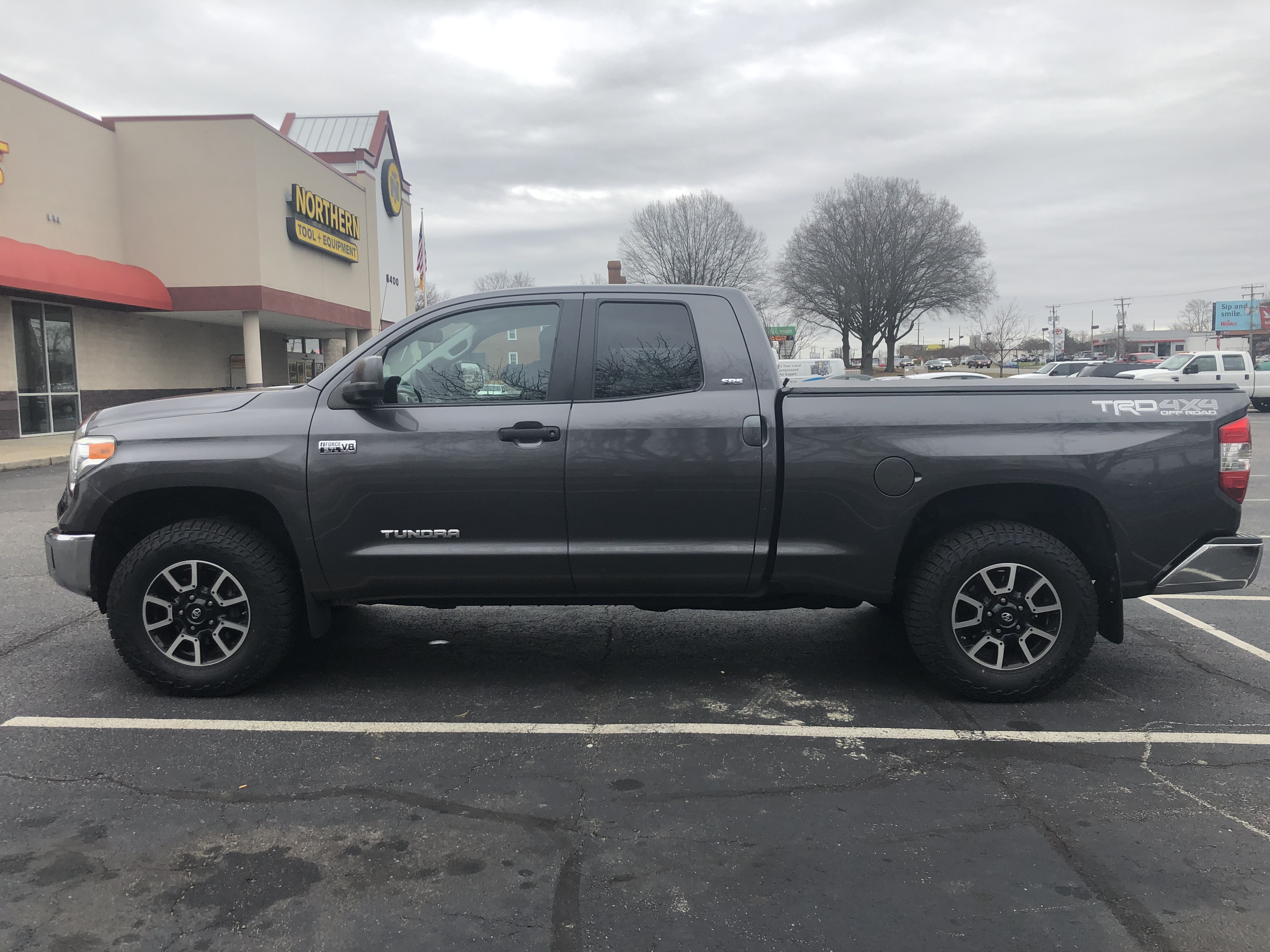 2014 Toyota Tundra photo