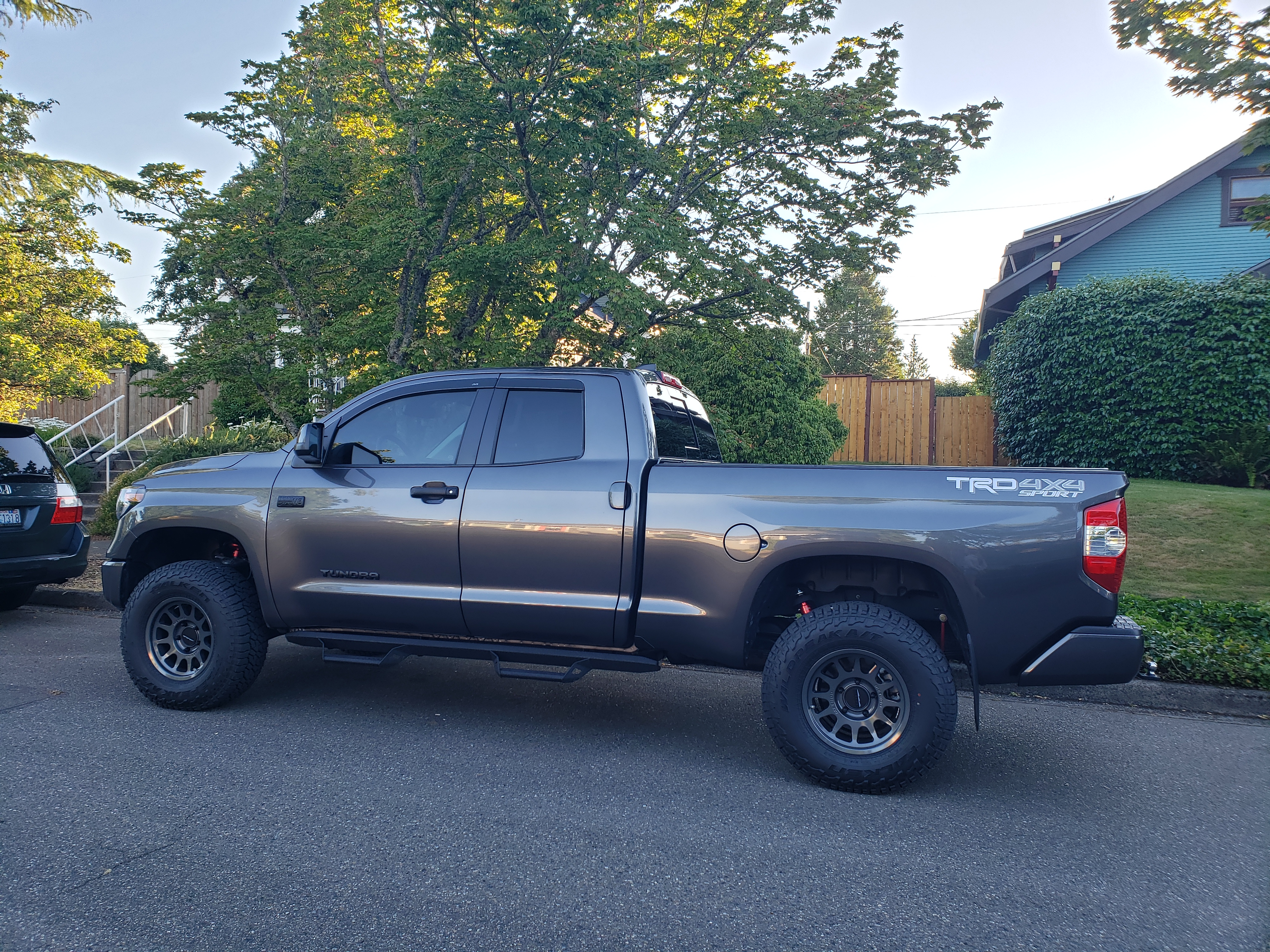 2020 Toyota Tundra photo