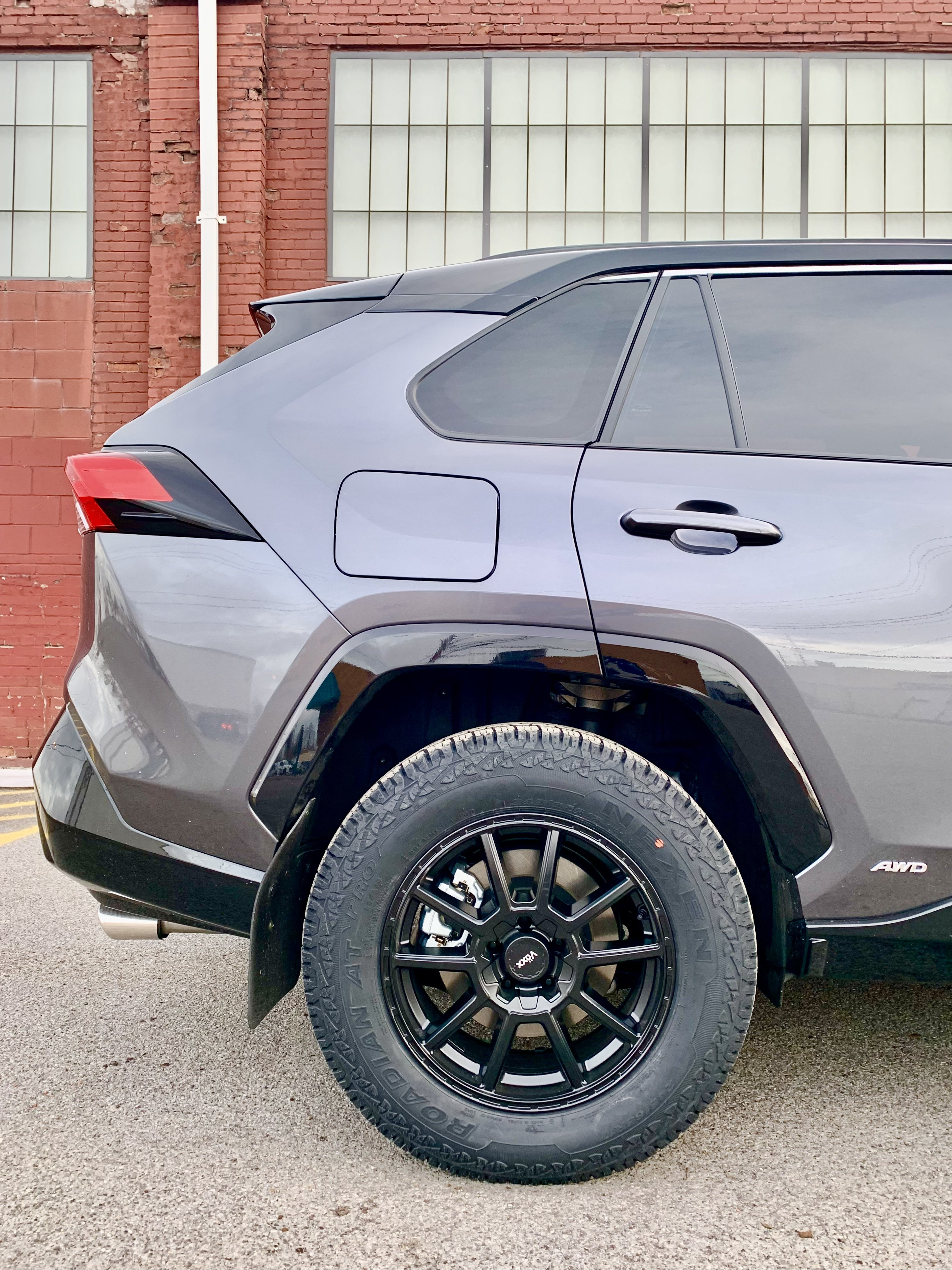 2020 Toyota RAV4 photo