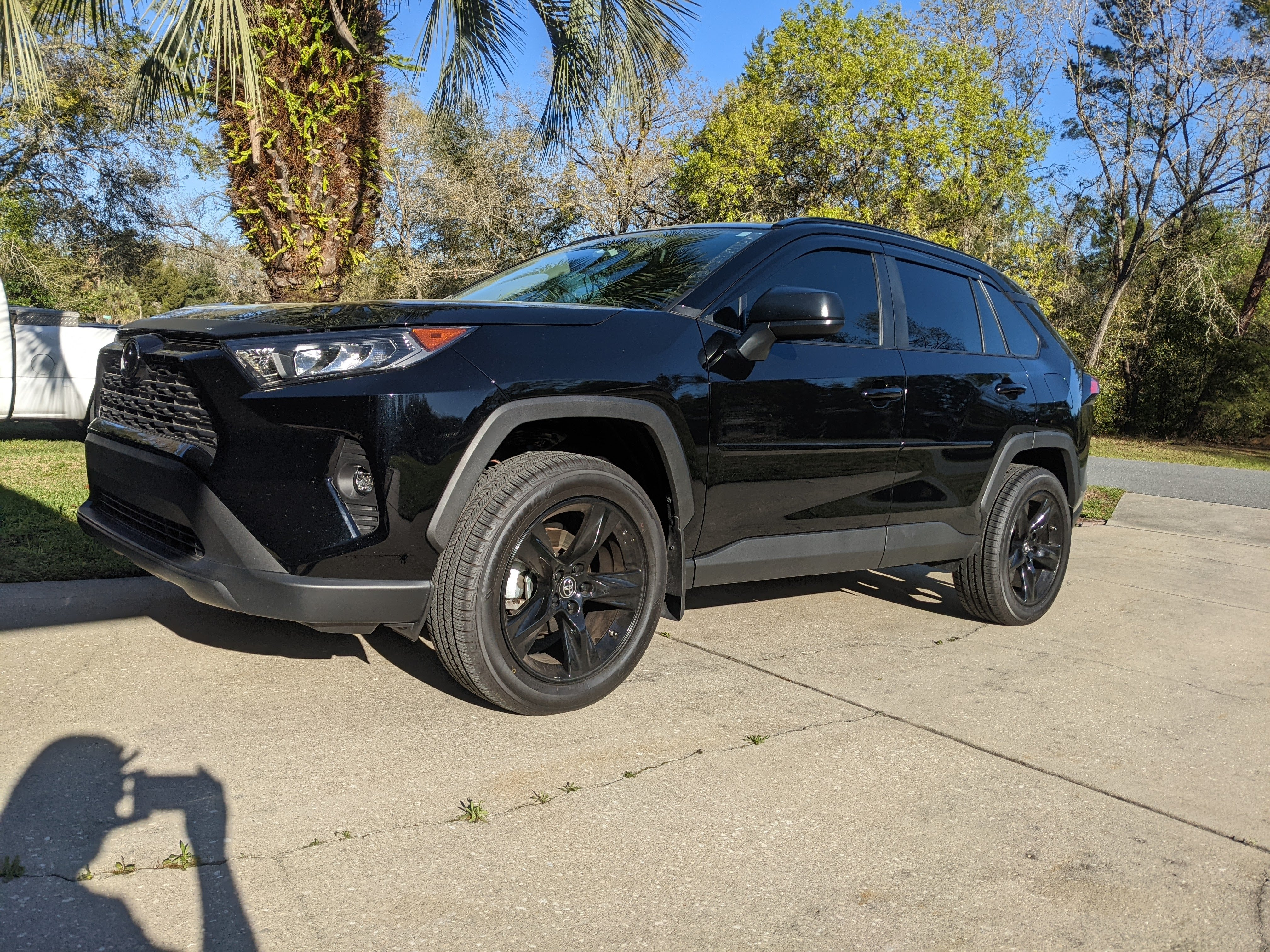 2020 Toyota RAV4 photo