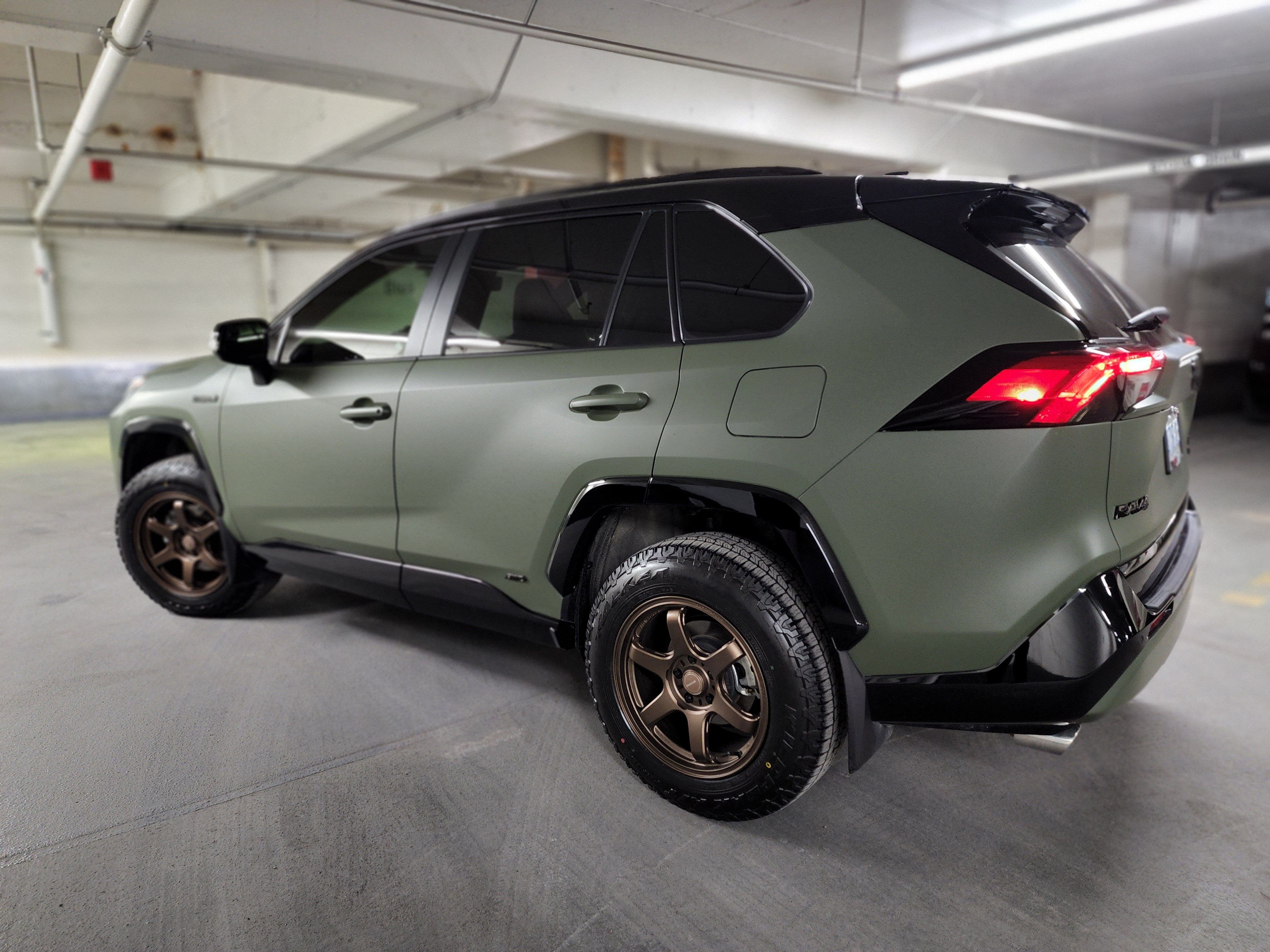 2021 Toyota RAV4 Hybrid photo