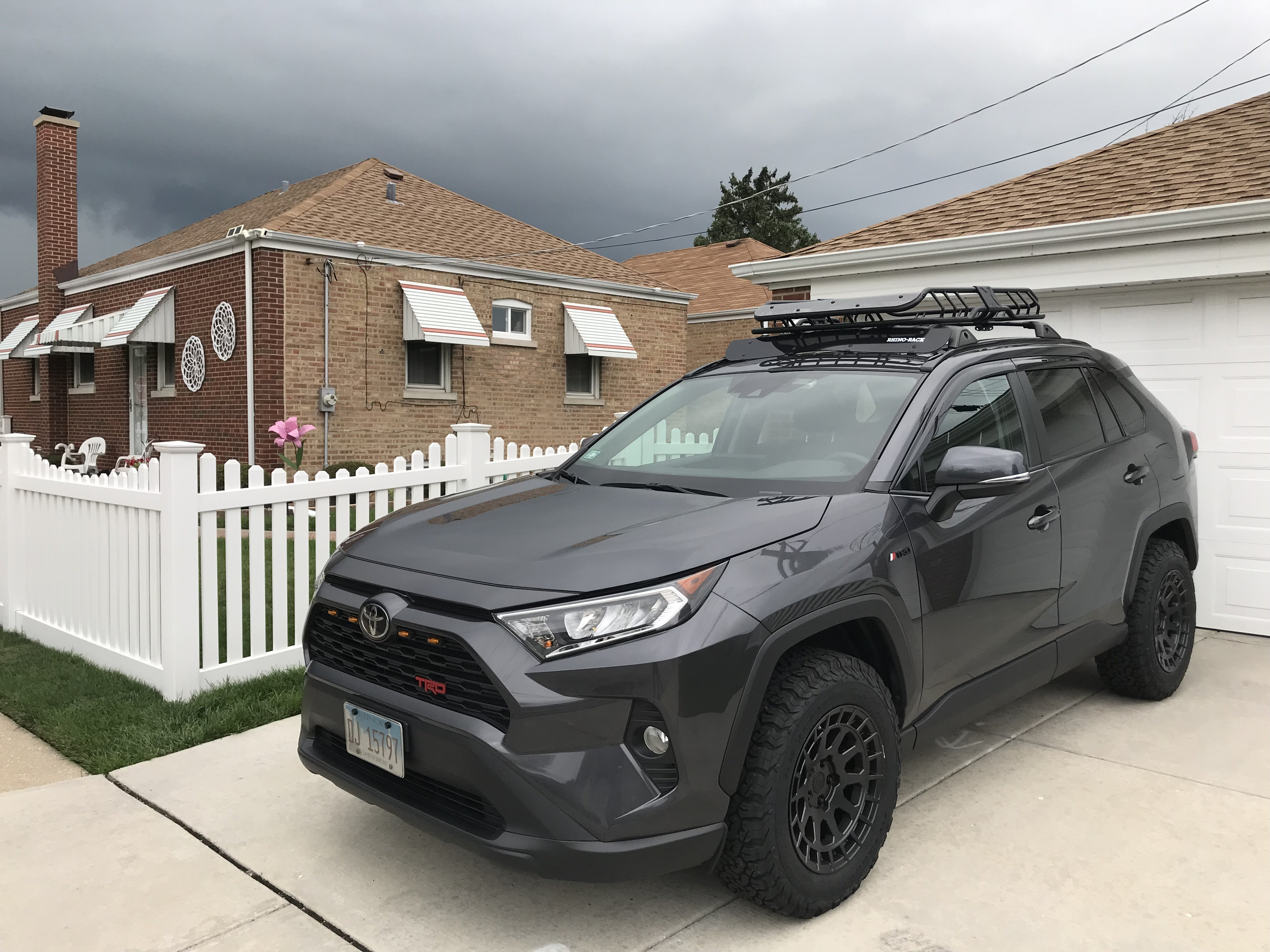2020 Toyota RAV4 photo