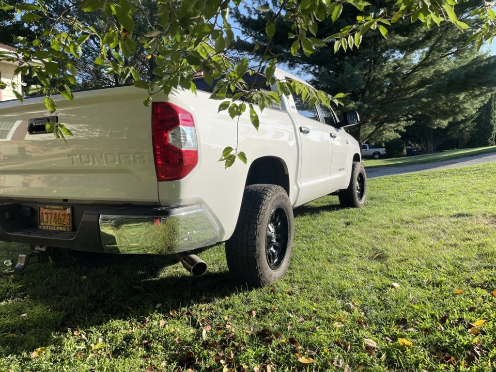 2021 Toyota Tundra photo