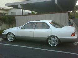 1999 Lexus LS 400 photo