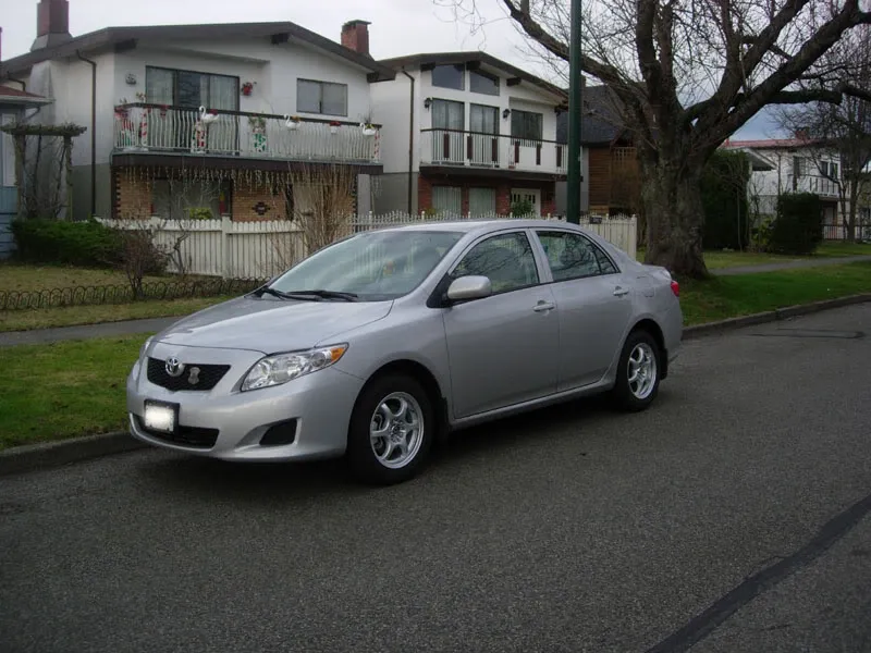 2010 Toyota Corolla photo