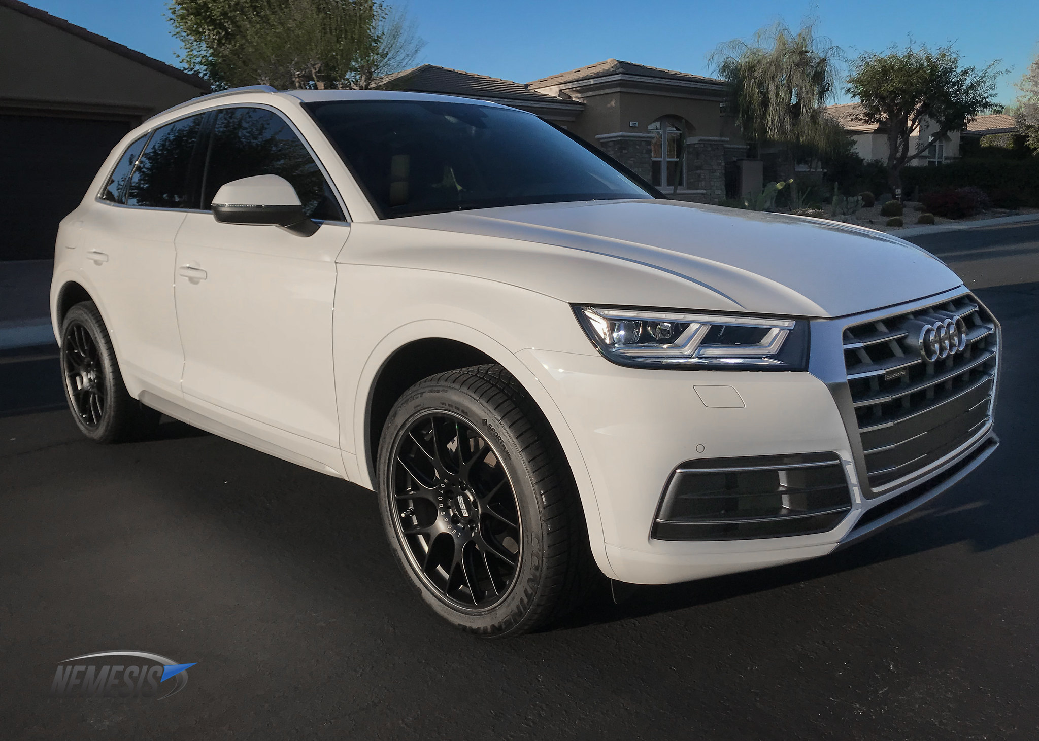 2018 Audi SQ5 photo