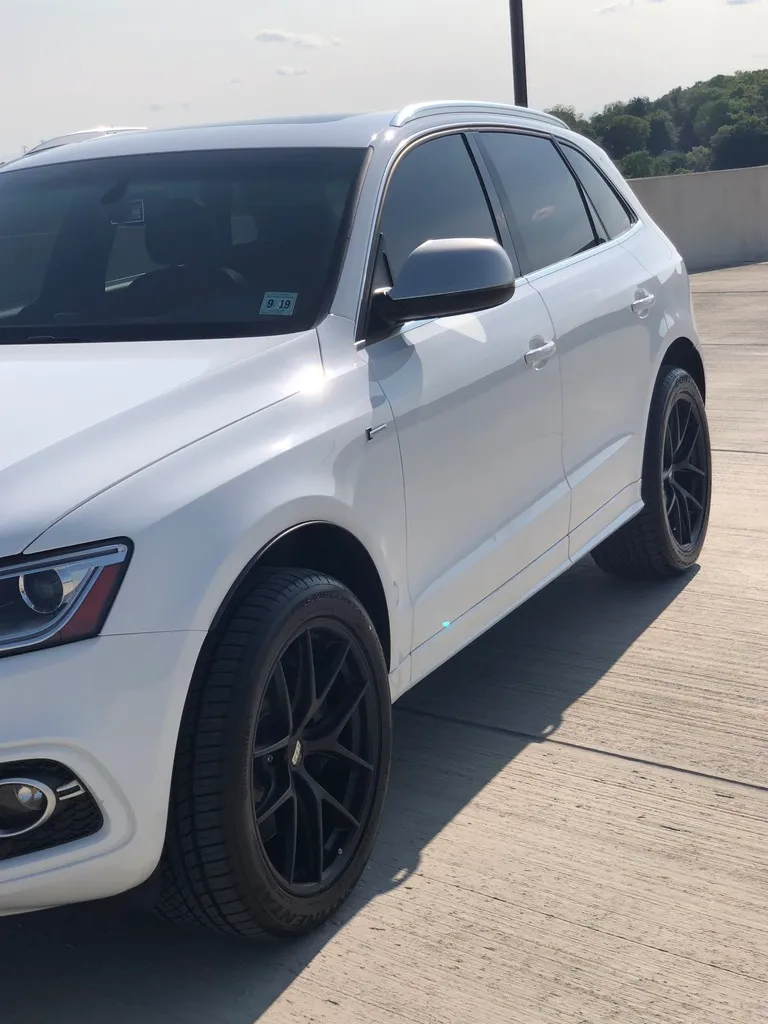 2017 Audi SQ5 photo