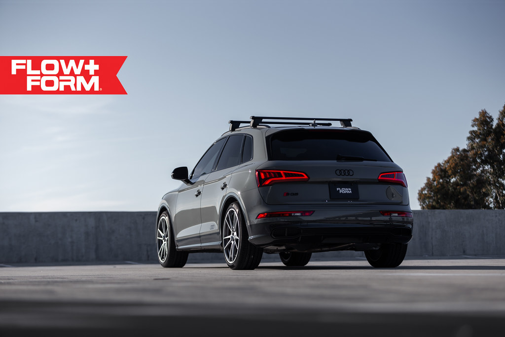 2017 Audi SQ5 photo