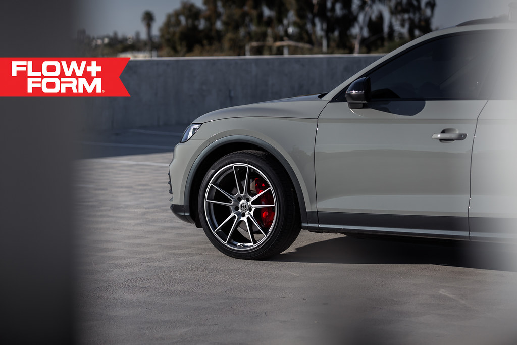 2017 Audi SQ5 photo