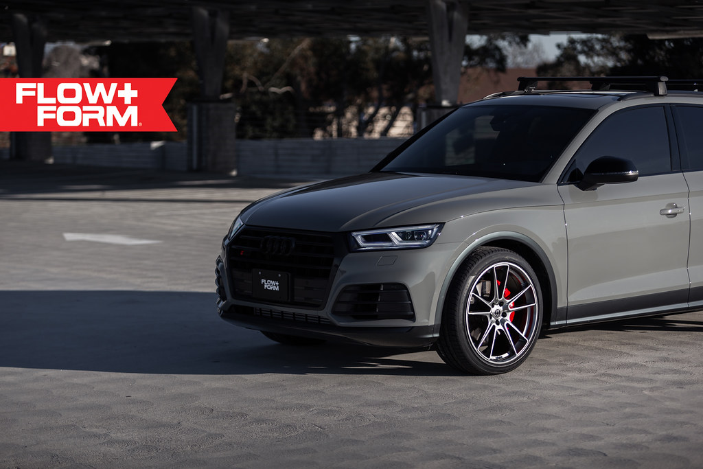 2017 Audi SQ5 photo