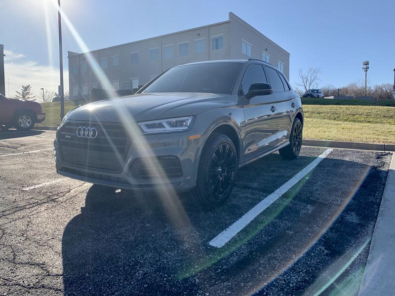 2018 Audi SQ5 photo