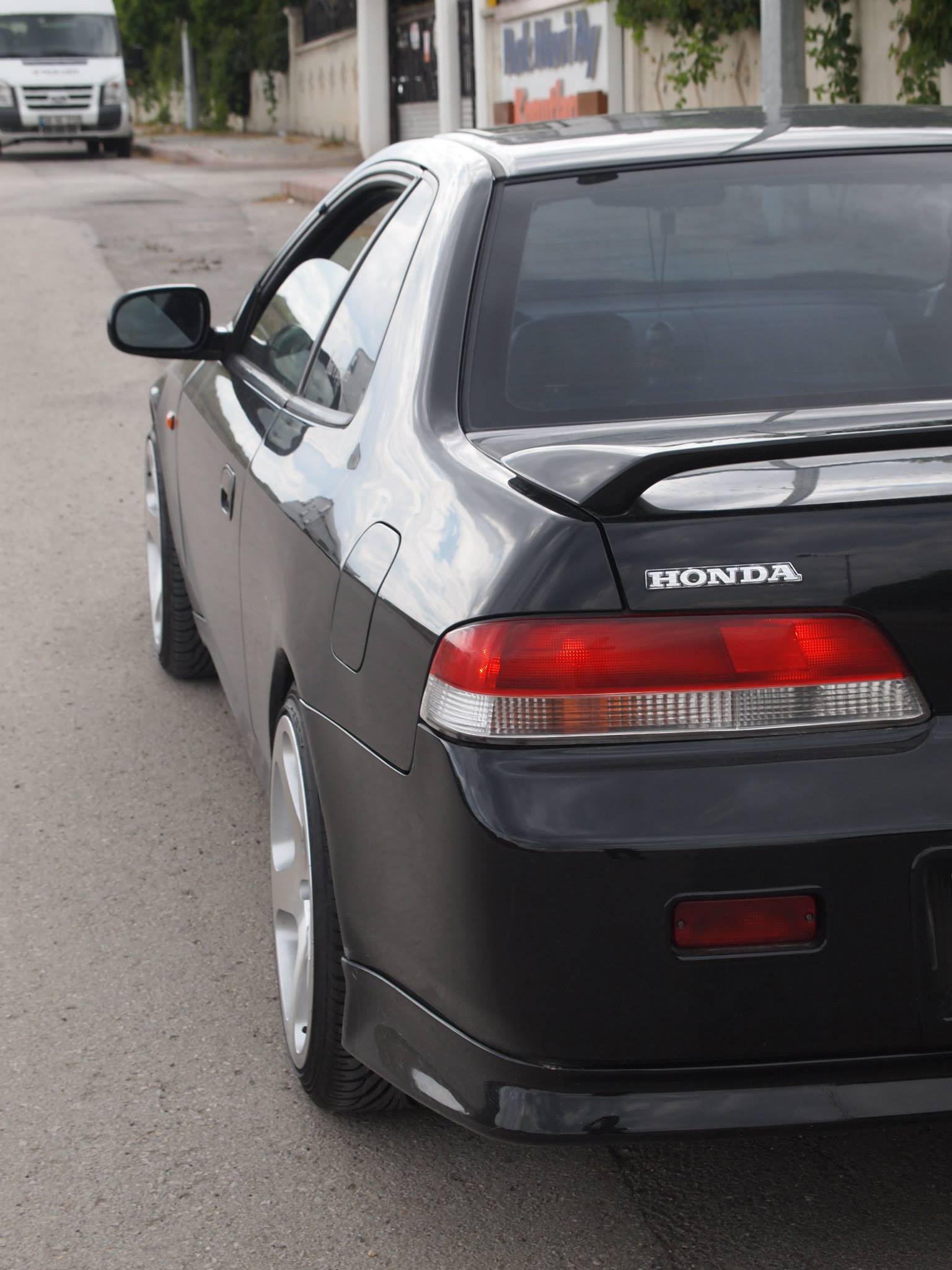 1997 Honda Prelude photo
