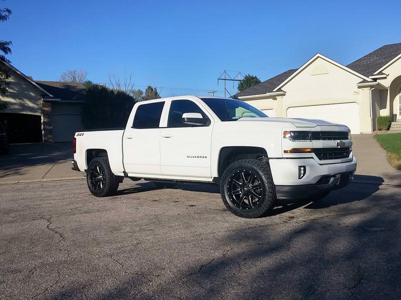 2018 Chevrolet Silverado 1500 photo