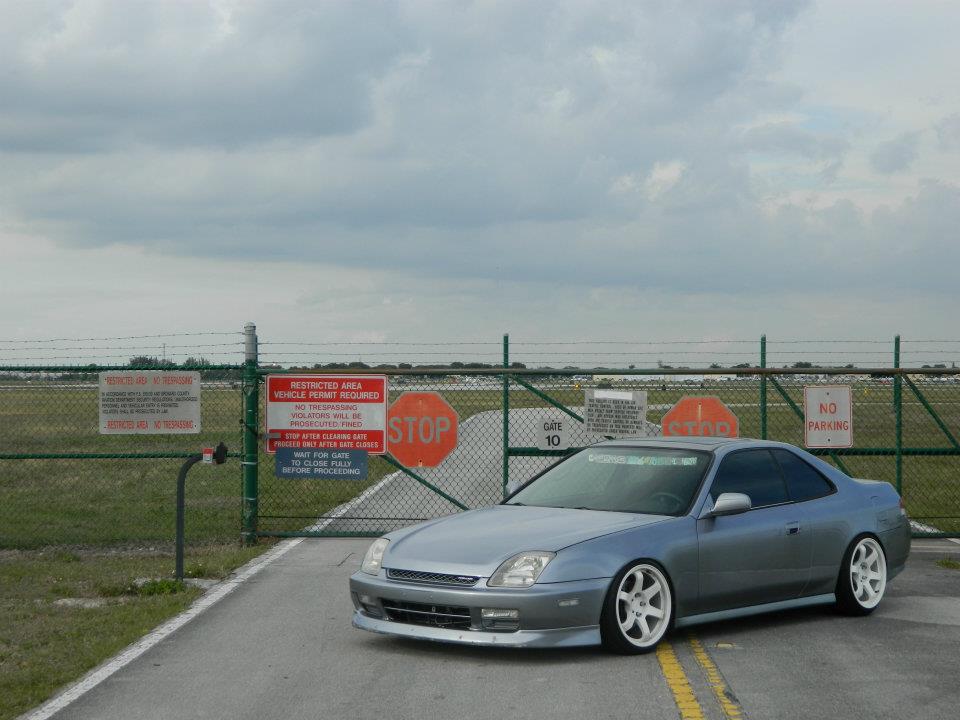 2000 Honda Prelude photo