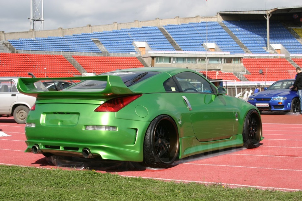 2003 Nissan 350Z photo