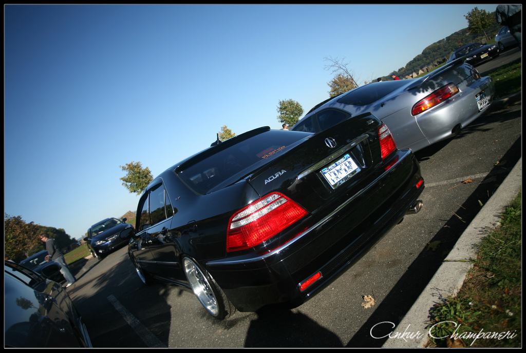 2004 Acura RL photo