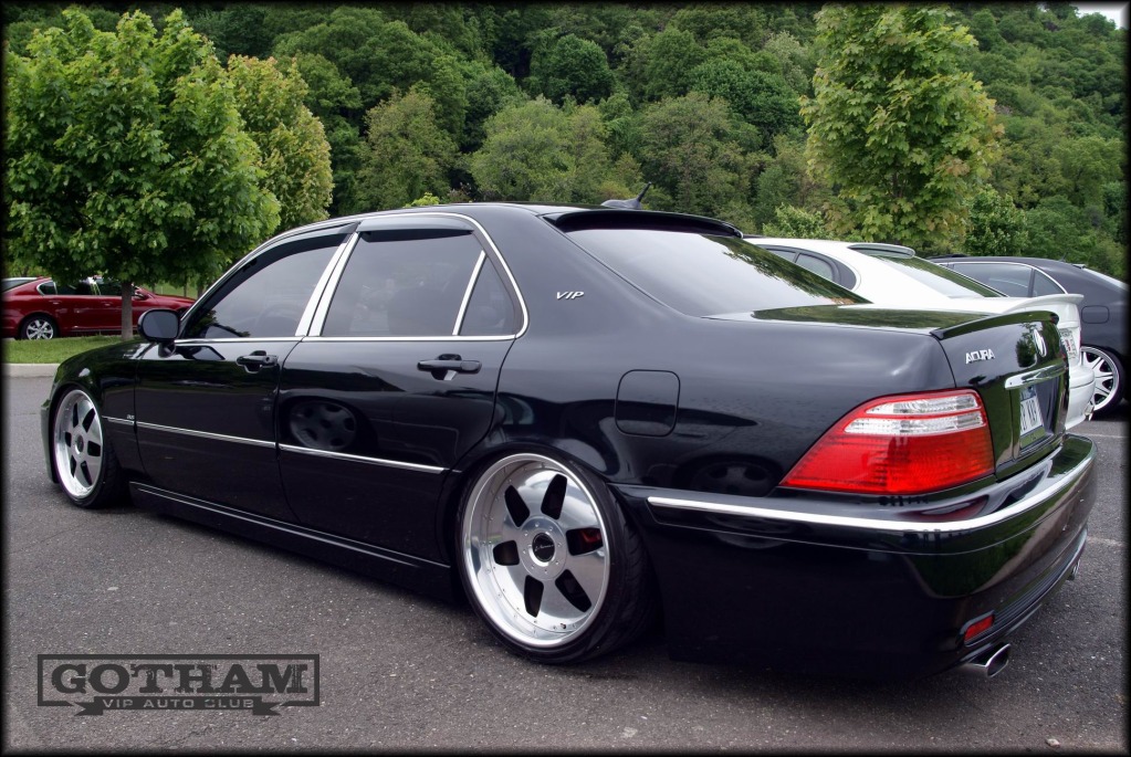 2004 Acura RL photo