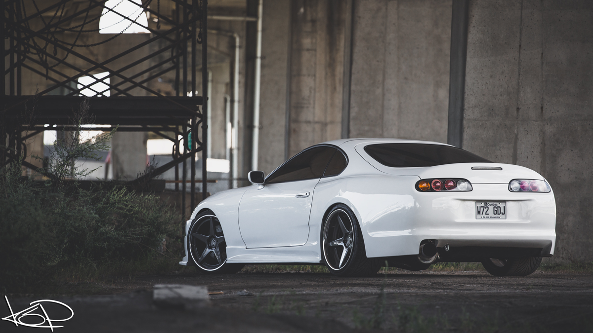 1993 Toyota Supra photo