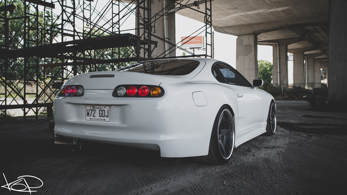 1993 Toyota Supra photo
