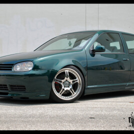 2003 Volkswagen Golf