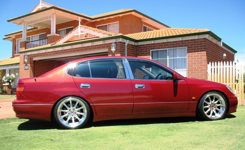 1999 Lexus GS 400 photo