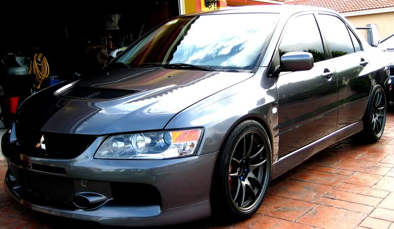 2006 Mitsubishi Lancer Evolution photo