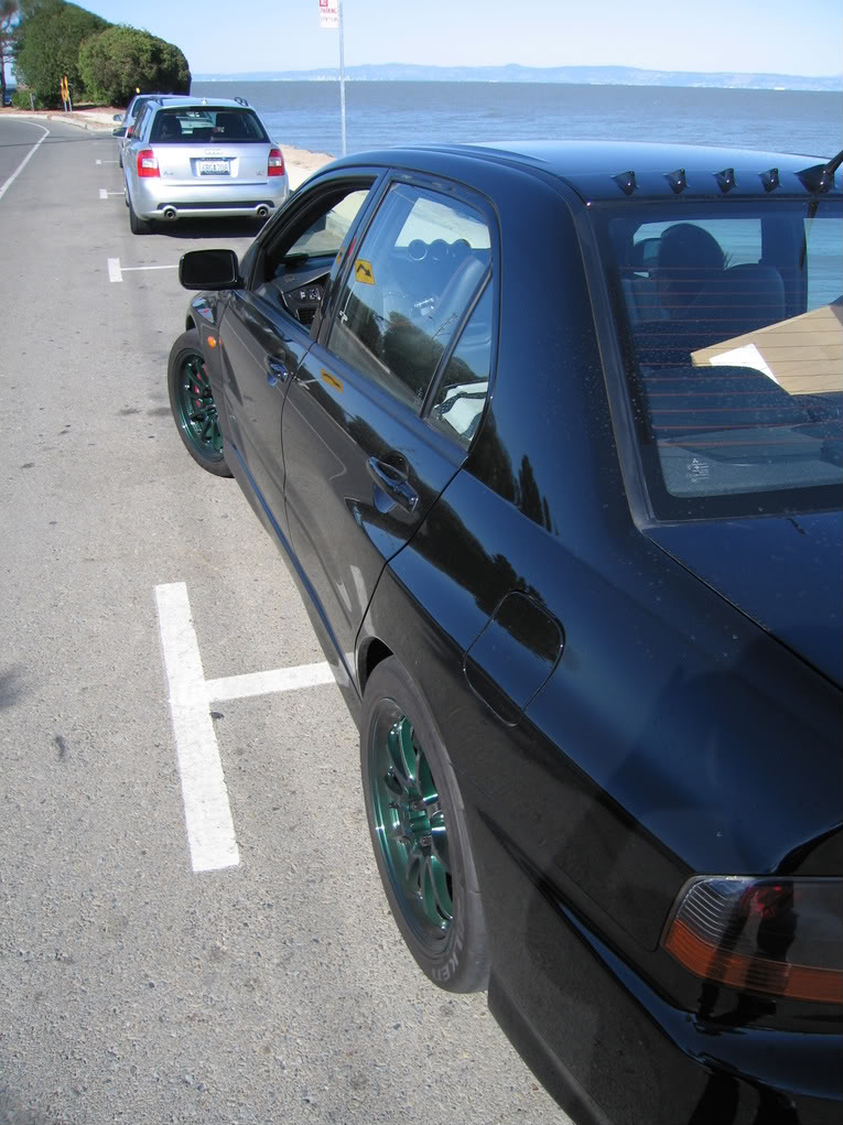 2008 Mitsubishi Lancer Evolution photo