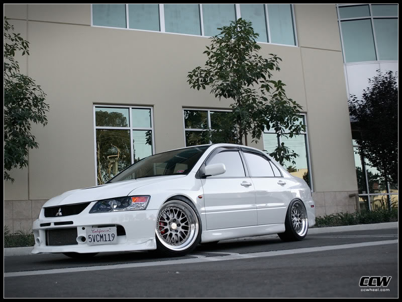 2008 Mitsubishi Lancer Evolution photo