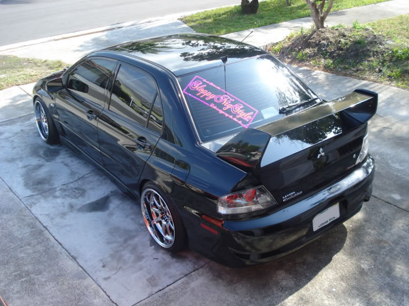2003 Mitsubishi Lancer Evolution photo