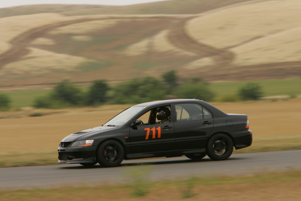2008 Mitsubishi Lancer Evolution photo