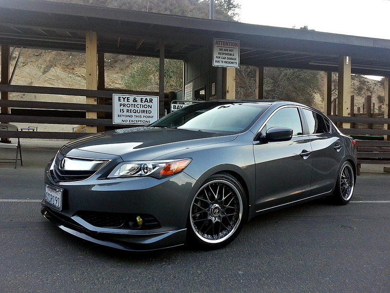 2013 Acura ILX photo