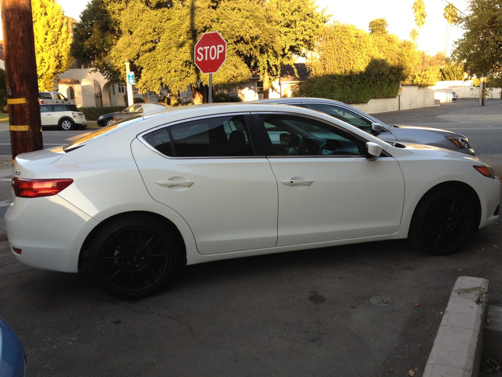 2013 Acura ILX photo