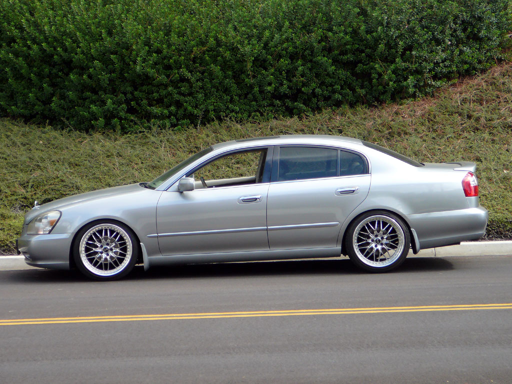 2002 Infiniti Q45 photo