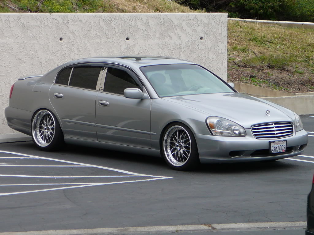 2002 Infiniti Q45 photo
