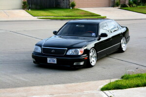 Lexus LS 400