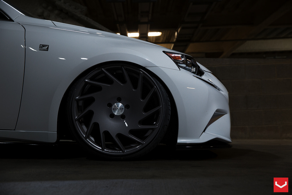 2014 Lexus IS-F photo