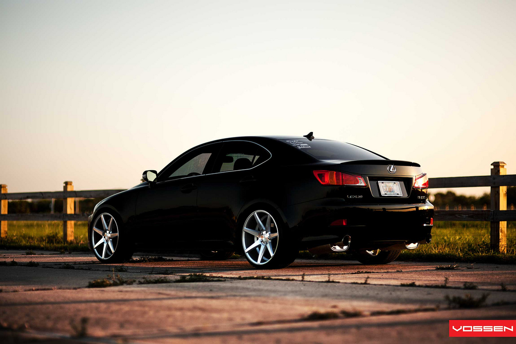 2013 Lexus IS 250 photo