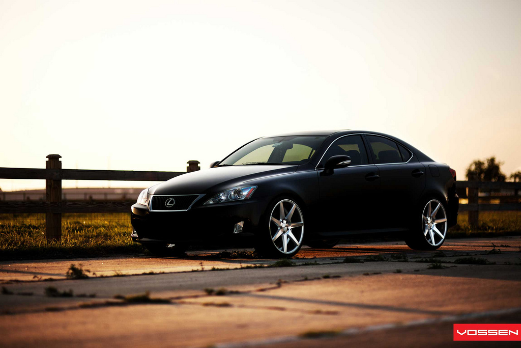 2013 Lexus IS 250 photo
