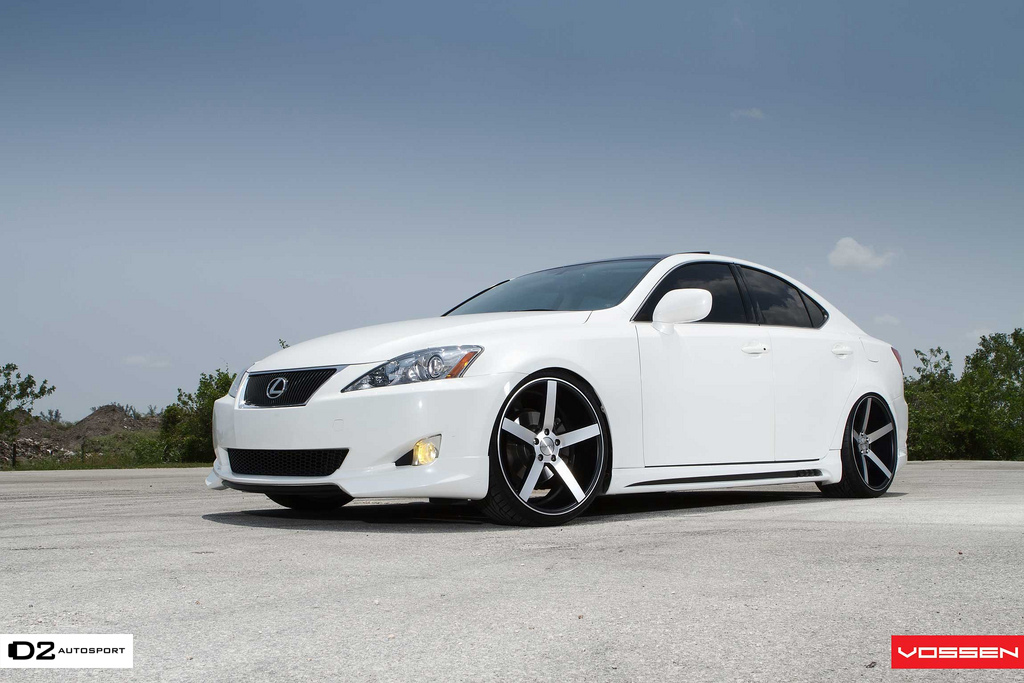 2011 Lexus IS 250 photo