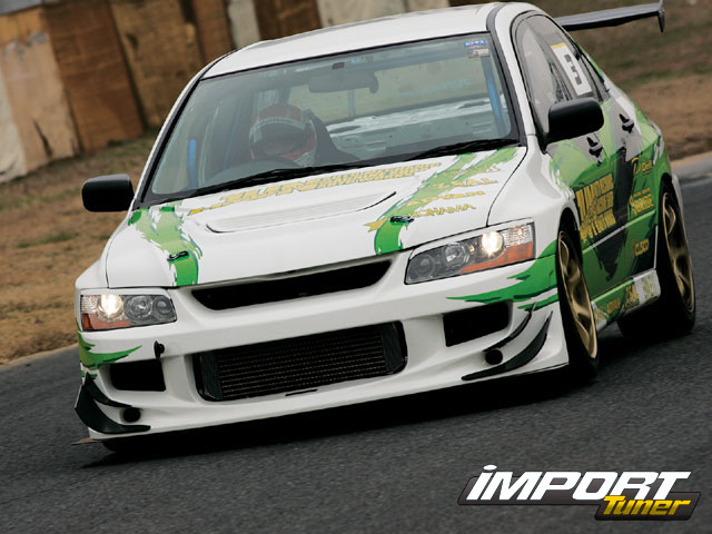 2006 Mitsubishi Lancer Evolution photo