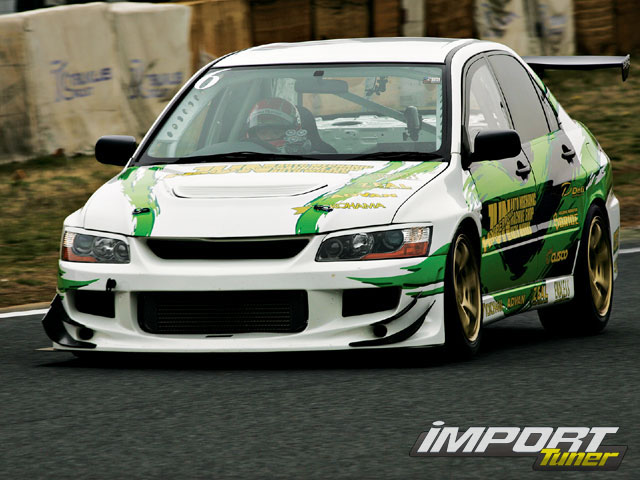 2006 Mitsubishi Lancer Evolution photo