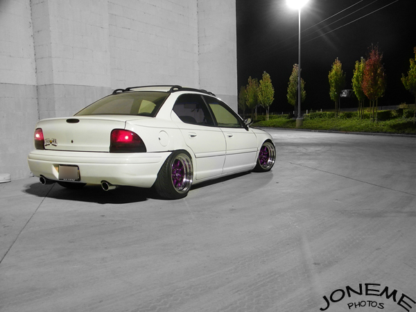 1997 Dodge Neon photo