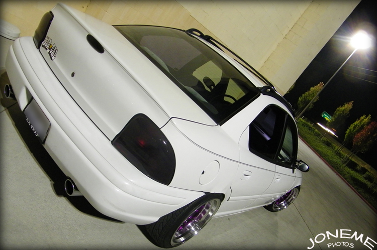 1997 Dodge Neon photo