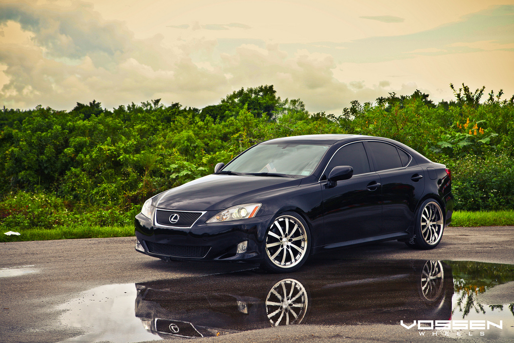 2009 Lexus IS 250 photo
